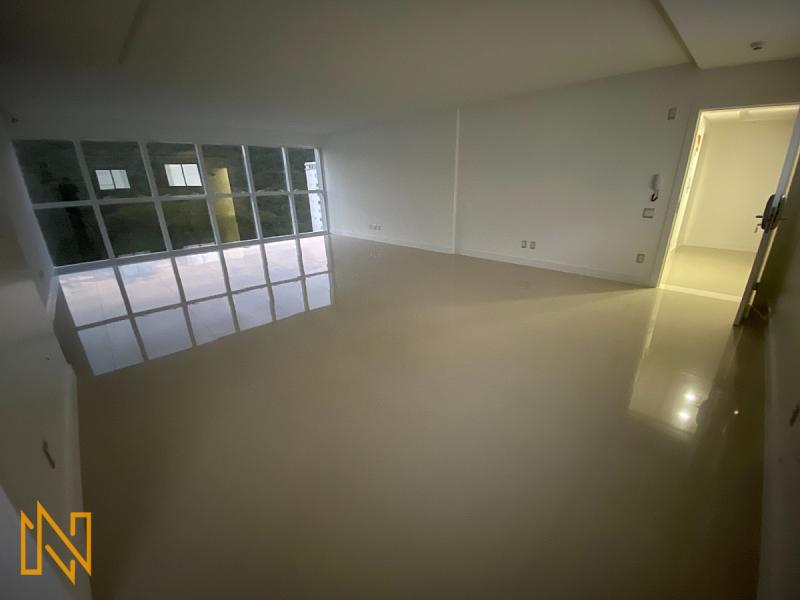 Imóvel de 4 Suítes Quadra Mar em Balneário Camboriú