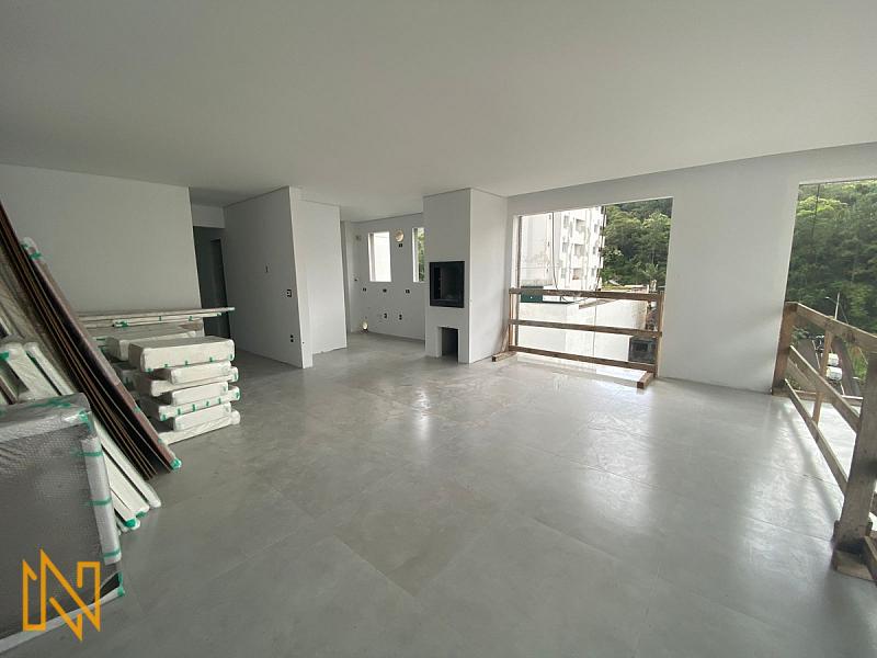 Apartamento Novo 4 suítes e 2 vagas na Barra Norte em Balneário Camboriú